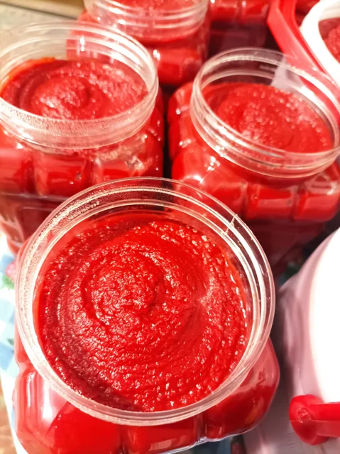 رب گوجه فرنگی خانگی و طبیعی 1/5 کیلویی