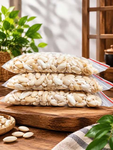 پاچ باقلا پوست کنده و درشت بسته نیم کیلویی